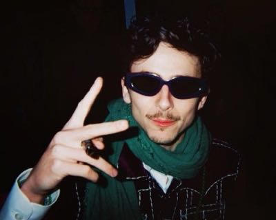 elslovesmusic's profile picture